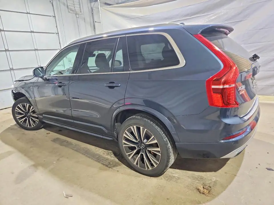 2020 VOLVO XC90 T5 MOMENTUM  