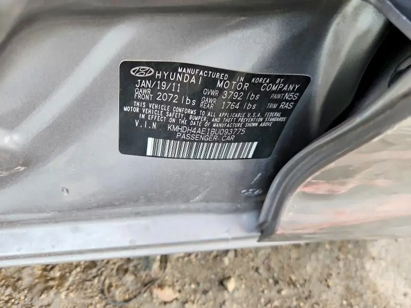 2011 HYUNDAI ELANTRA GLS  