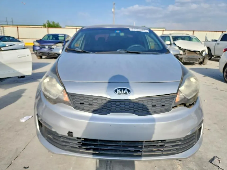 2017 KIA RIO   
