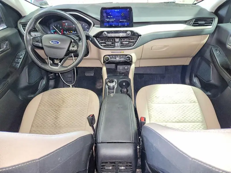 2021 FORD ESCAPE SE  