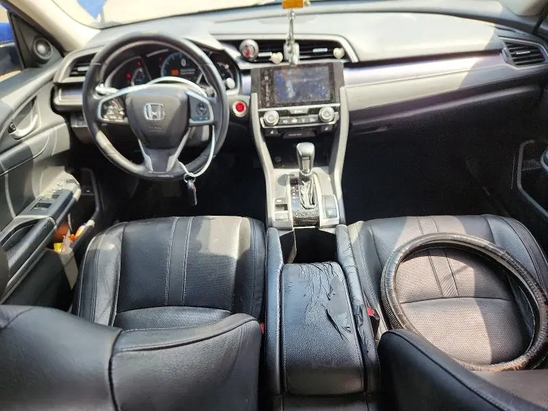 2017 HONDA CIVIC TOURING  