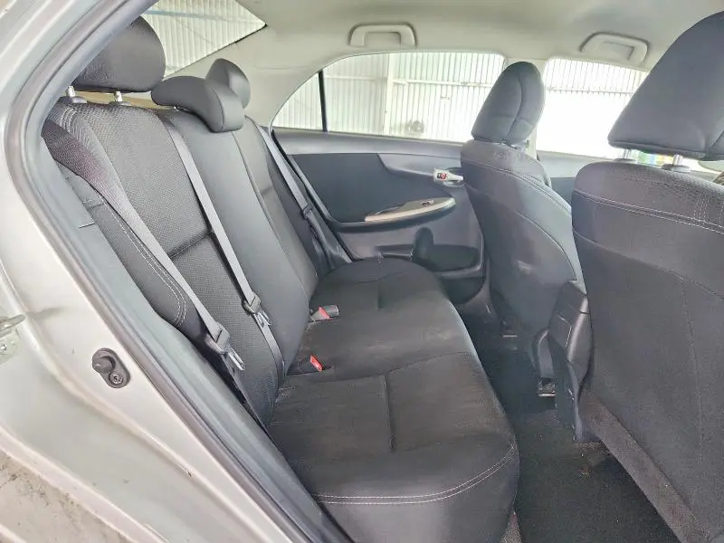 2013 TOYOTA COROLLA S  