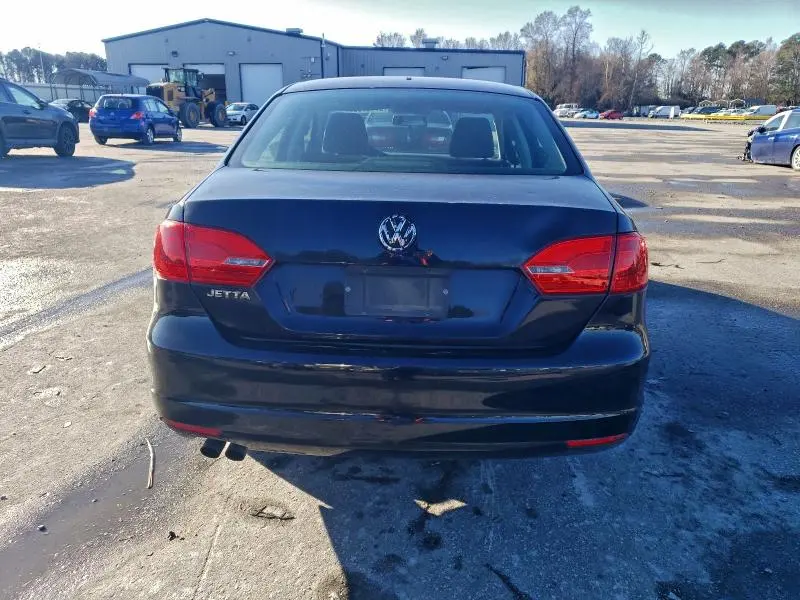 2012 VOLKSWAGEN JETTA BASE  
