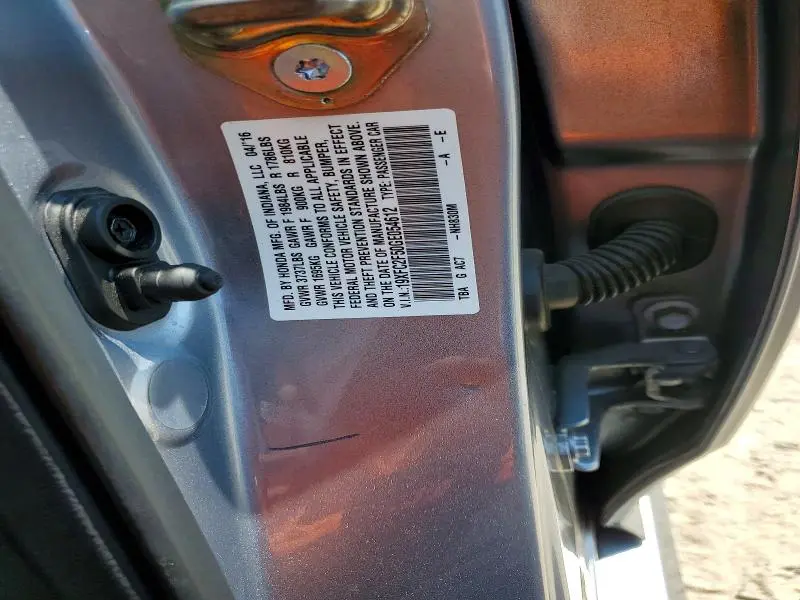 2016 HONDA CIVIC LX  