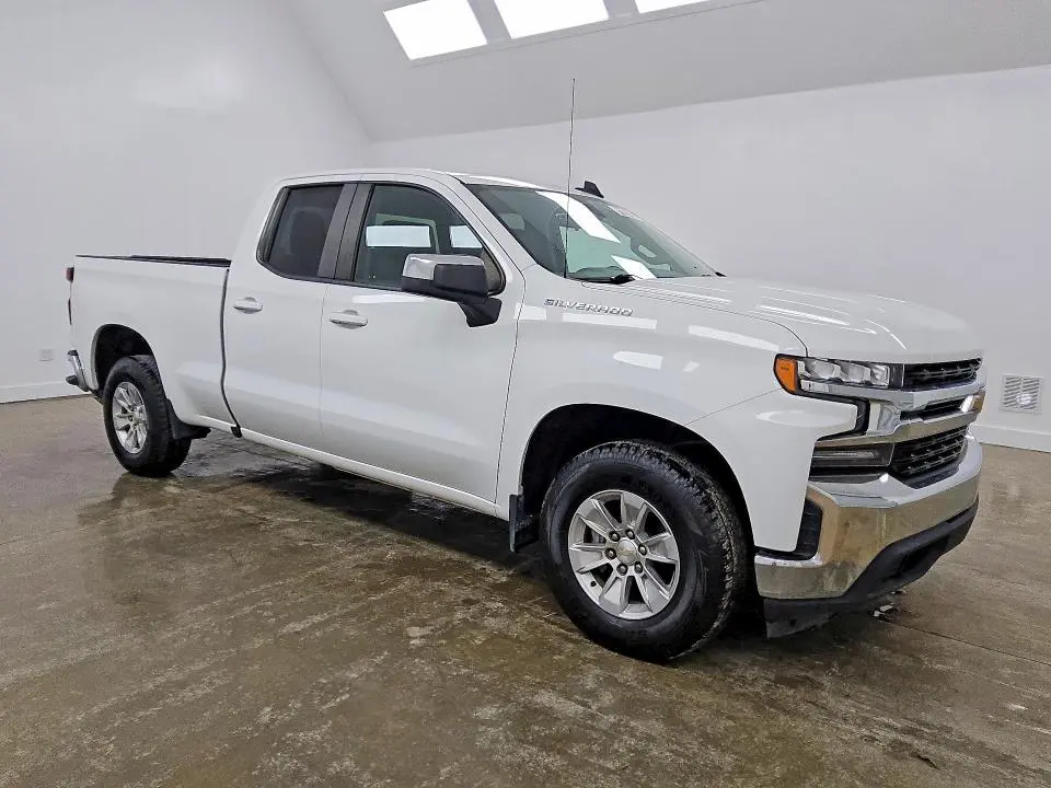 2021 CHEVROLET SILVERADO C1500 LT  
