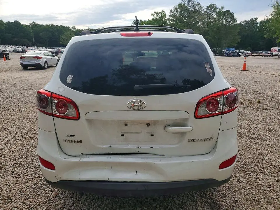 2011 HYUNDAI SANTA FE GLS  