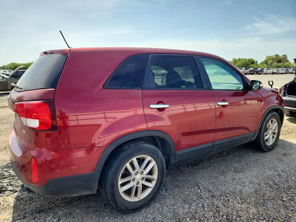 2014 KIA SORENTO LX  