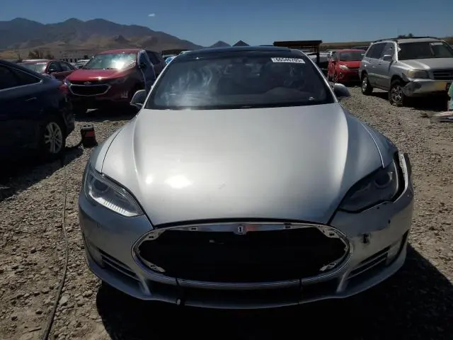 2015 TESLA MODEL S 85D  