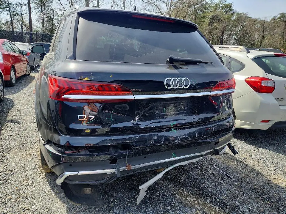 2024 AUDI Q7 PREMIUM  