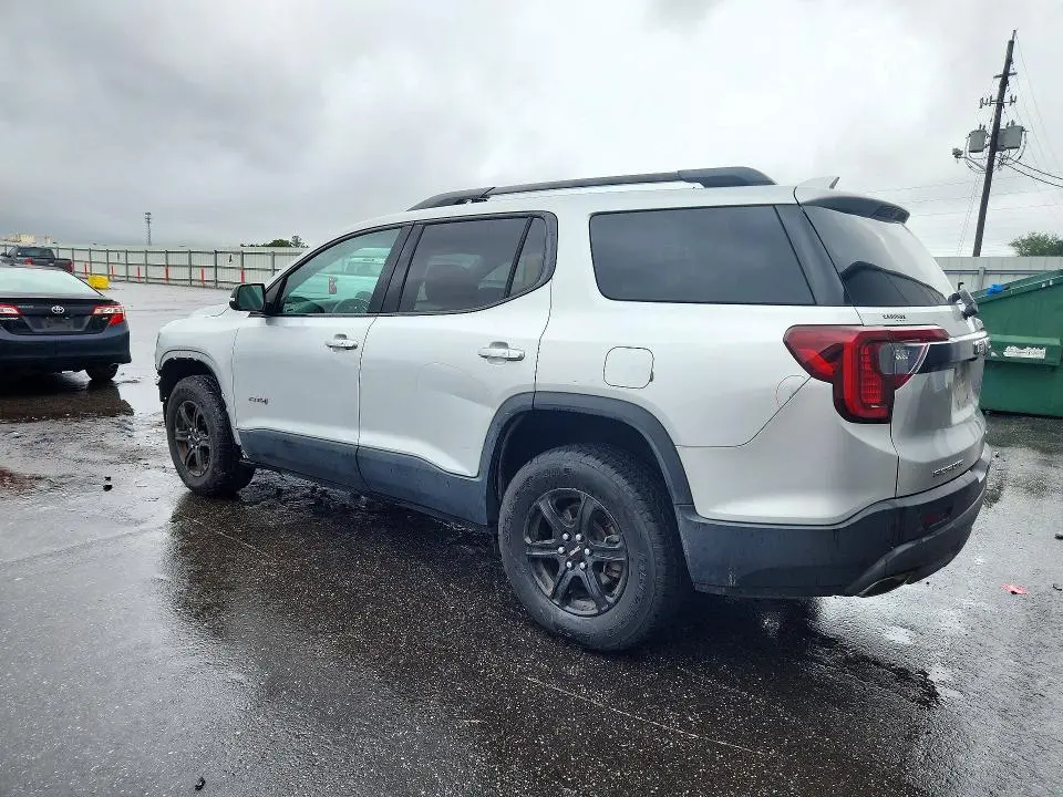 2020 GMC ACADIA AT4  