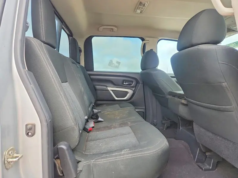 2017 NISSAN TITAN S  