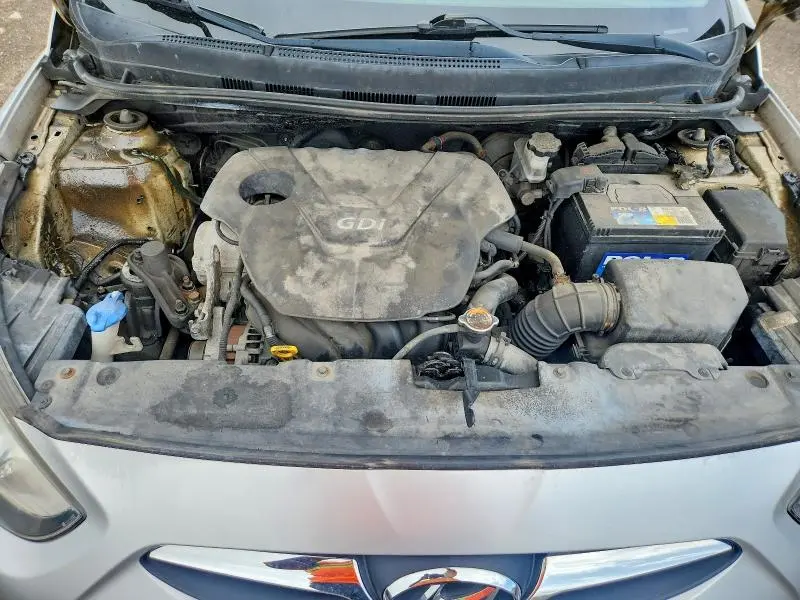 2012 HYUNDAI ACCENT GLS  
