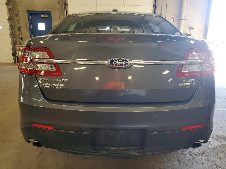 2015 FORD TAURUS SEL  