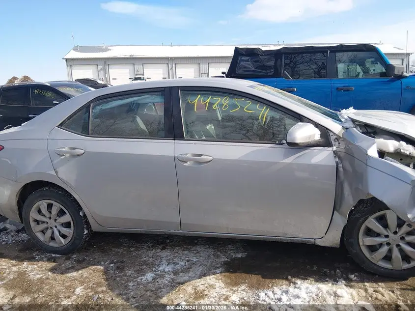 2015 TOYOTA COROLLA LE