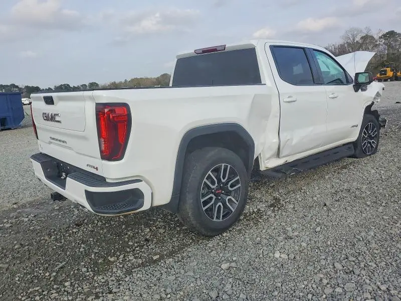 2026 GMC SIERRA K1500 AT4  