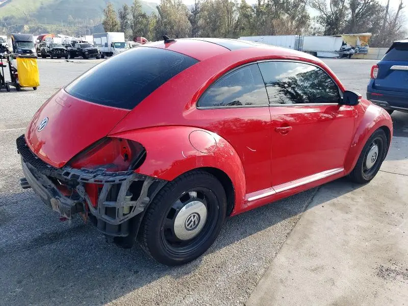 2013 VOLKSWAGEN BEETLE   