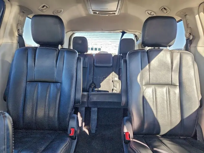 2014 CHRYSLER TOWN & COUNTRY TOURING  