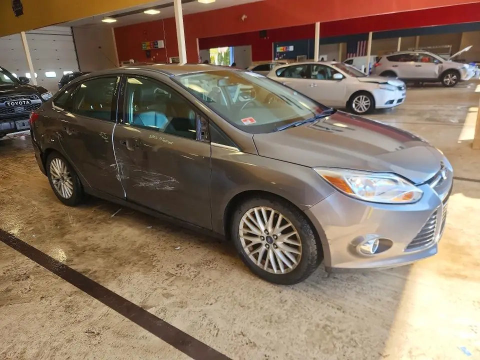 2012 FORD FOCUS SEL  