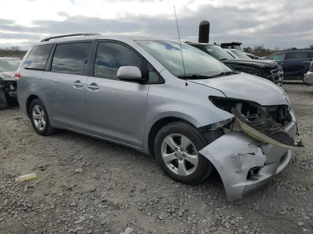2011 TOYOTA SIENNA LE  