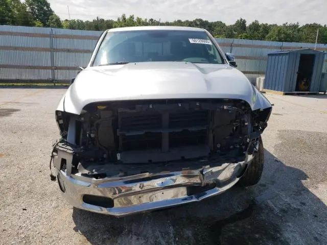 2013 RAM 1500 SLT