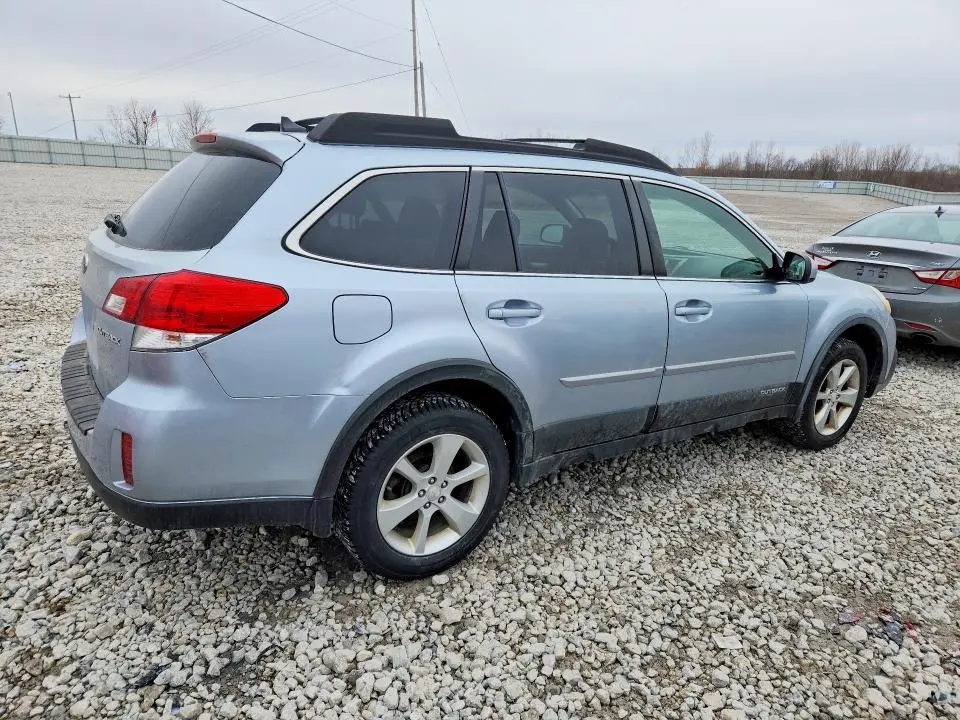 2014 SUBARU OUTBACK/AW   