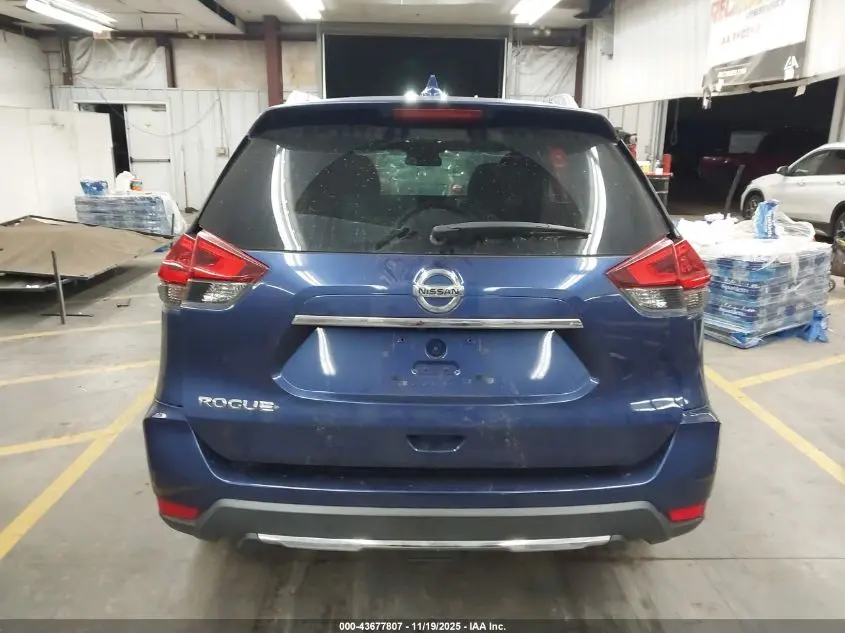 2018 NISSAN ROGUE SV