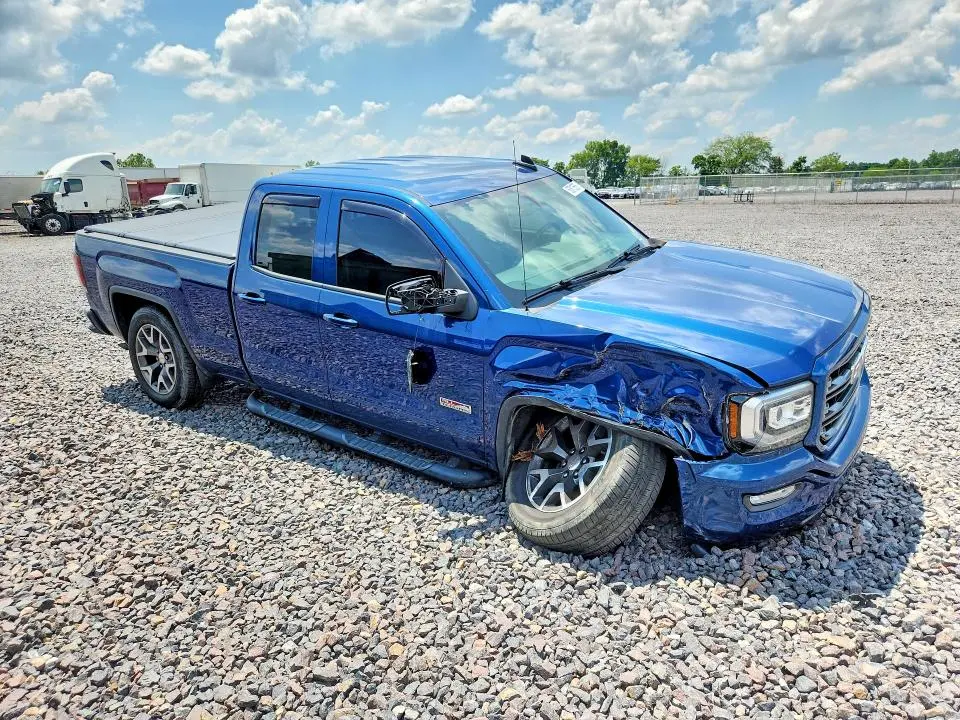 2017 GMC SIERRA K1500 SLT  