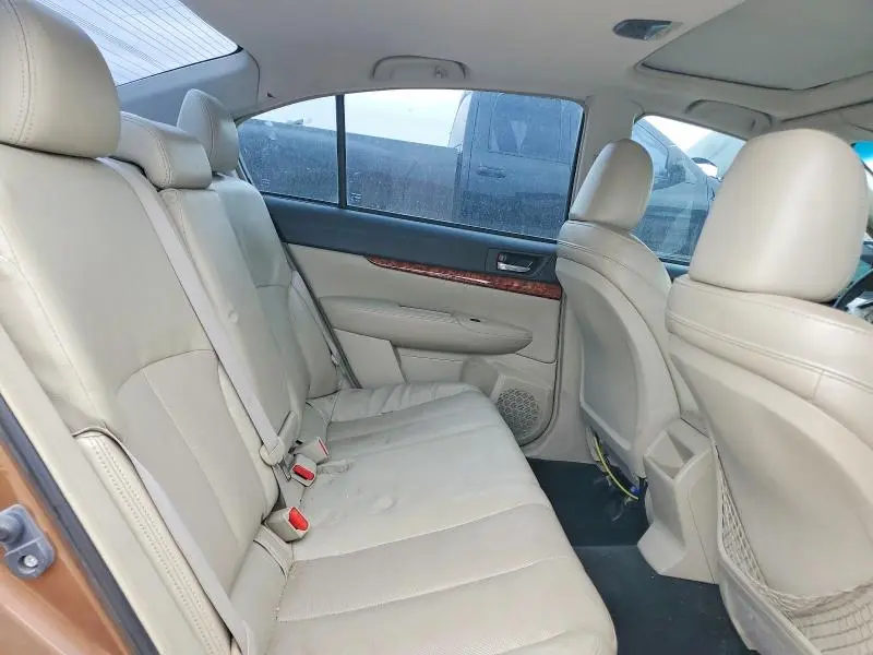 2011 SUBARU LEGACY 2.5I LIMITED  