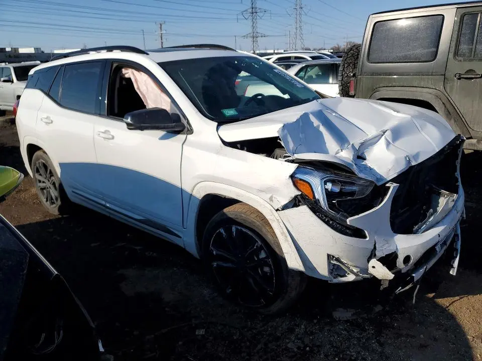 2020 GMC TERRAIN DENALI  