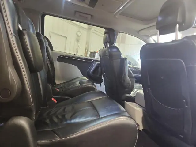 2015 CHRYSLER TOWN & COUNTRY LIMITED PLATINUM  