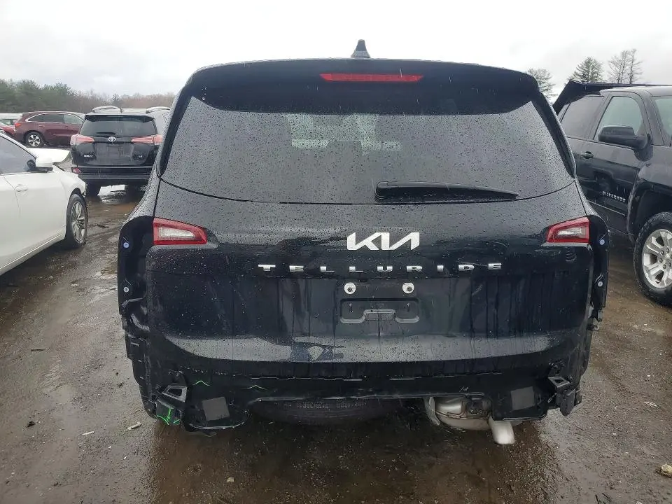 2022 KIA TELLURIDE LX  