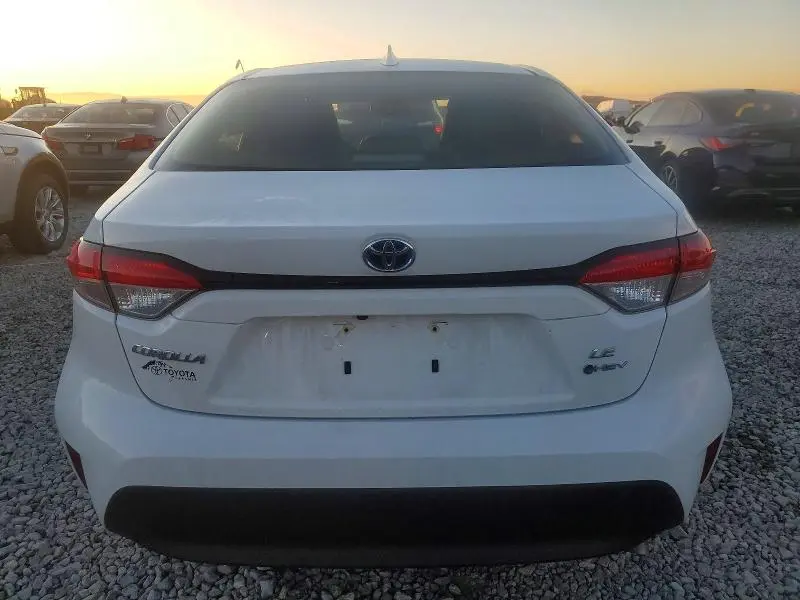 2025 TOYOTA COROLLA LE  