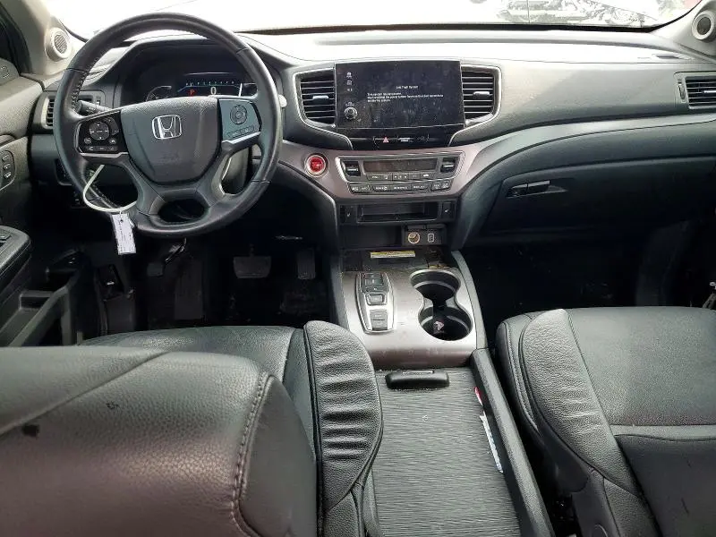 2021 HONDA PILOT SE  