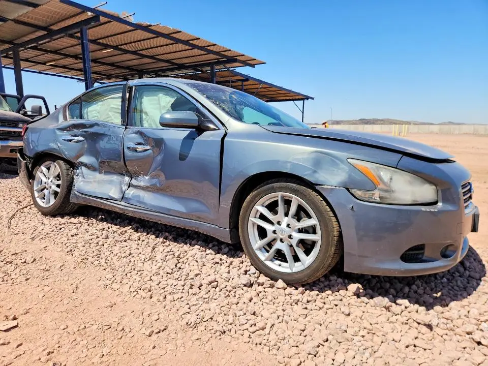 2010 NISSAN MAXIMA S/SV  