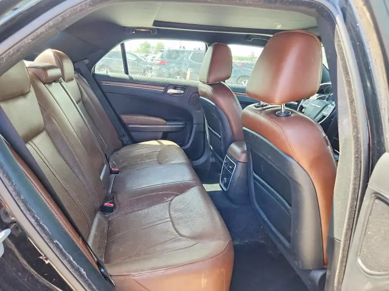 2014 CHRYSLER 300C VARVATOS  