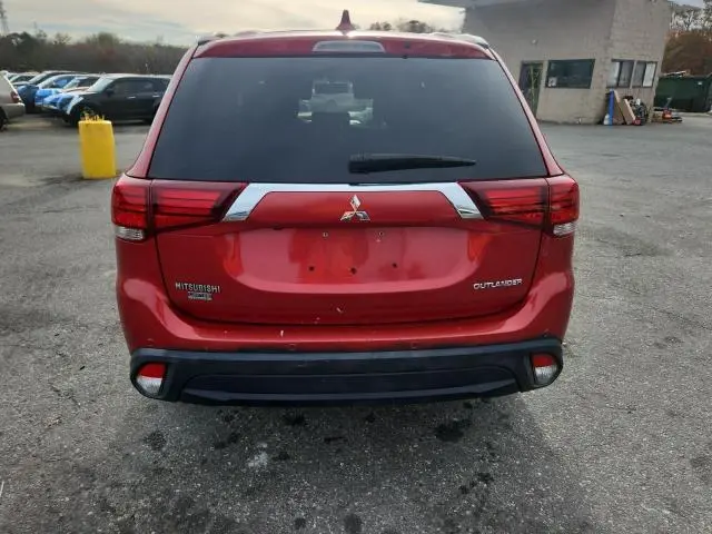 2018 MITSUBISHI OUTLANDER SE  