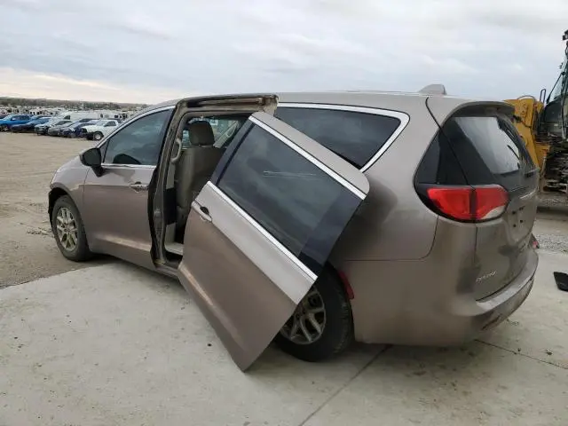 2017 CHRYSLER PACIFICA LX  