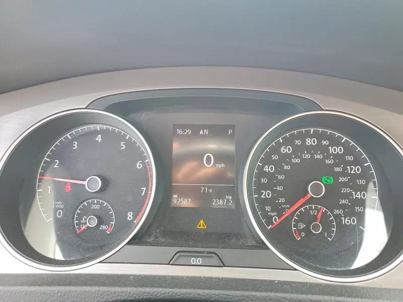 2016 VOLKSWAGEN GOLF S  