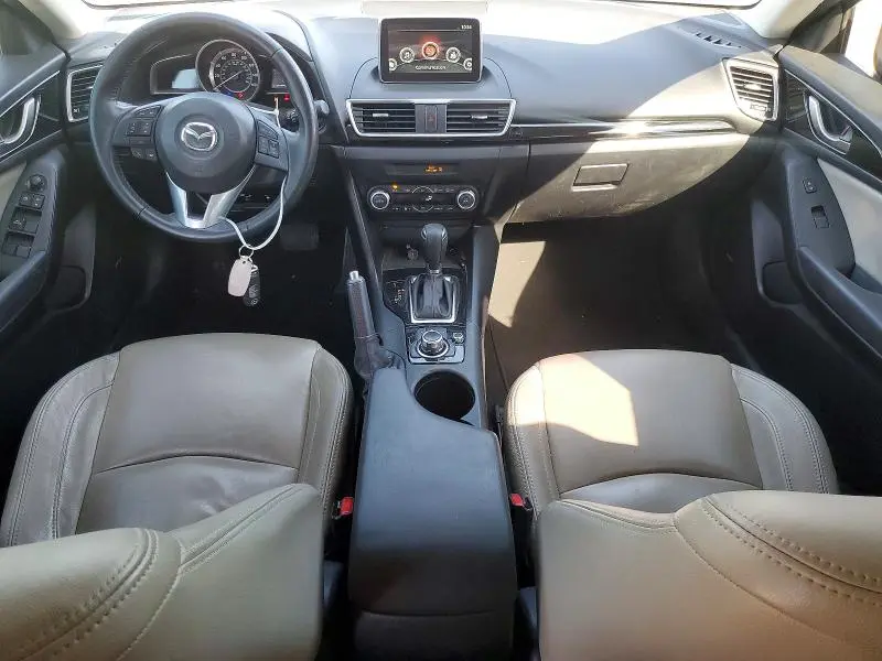 2015 MAZDA 3 TOURING  