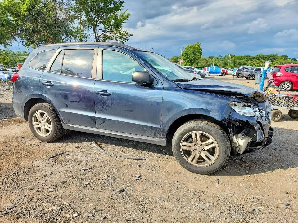 2012 HYUNDAI SANTA FE GLS  