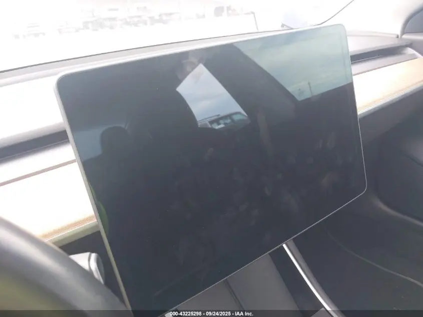 2018 TESLA MODEL 3 LONG RANGE/MID RANGE