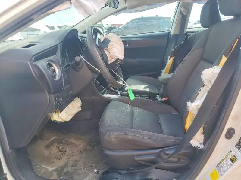2018 TOYOTA COROLLA LE  