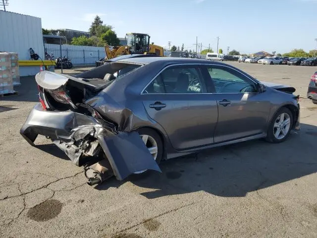 2014 TOYOTA CAMRY L  