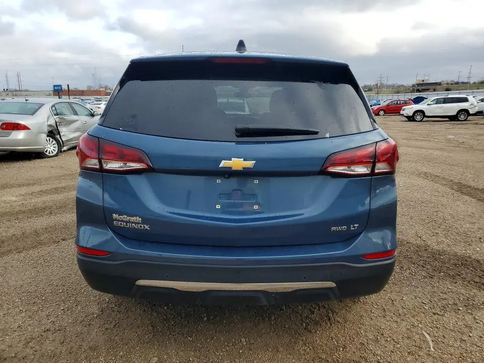 2024 CHEVROLET EQUINOX LT  