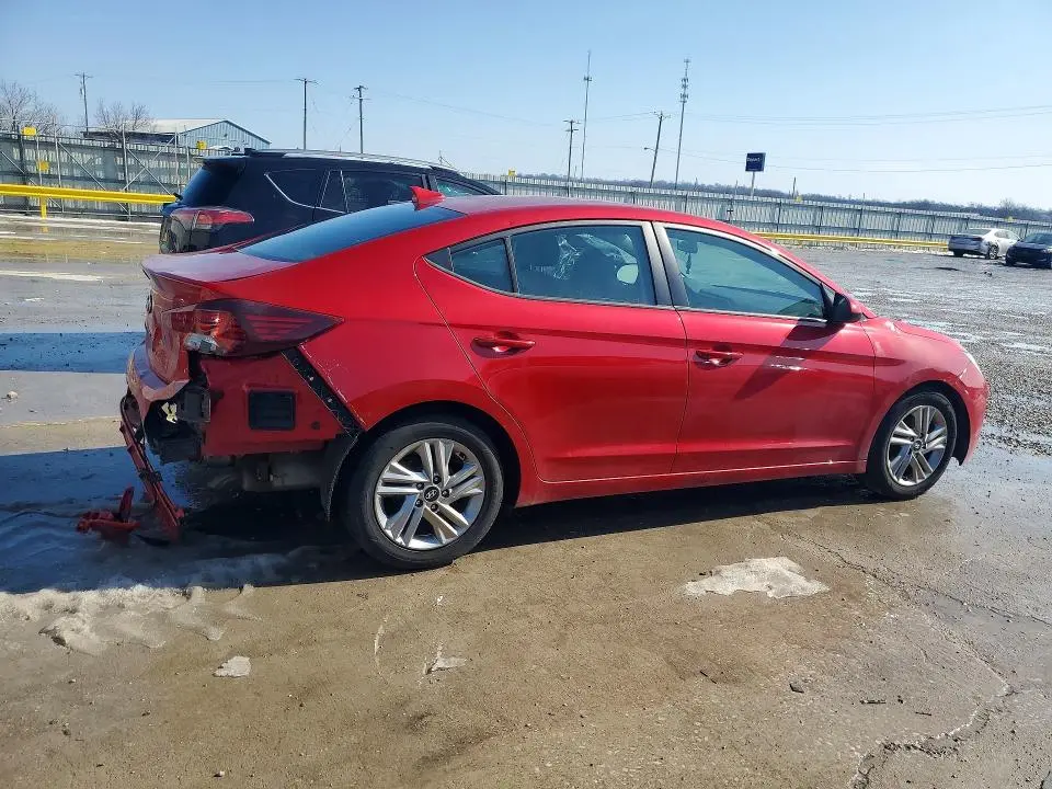 2020 HYUNDAI ELANTRA SEL  