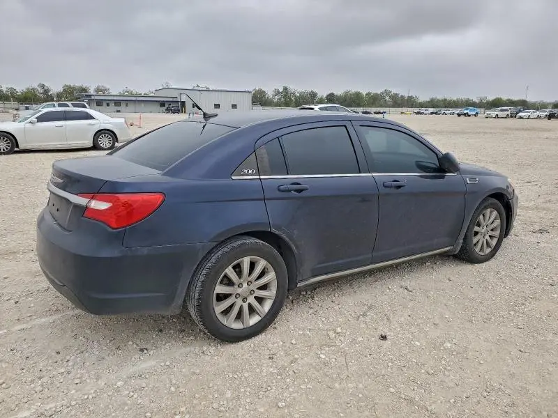 2012 CHRYSLER 200 LX  