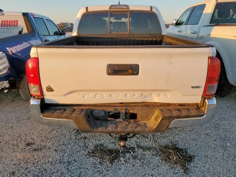 2016 TOYOTA TACOMA DOUBLE CAB  