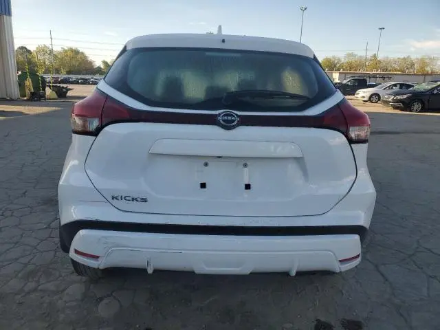 2024 NISSAN KICKS S