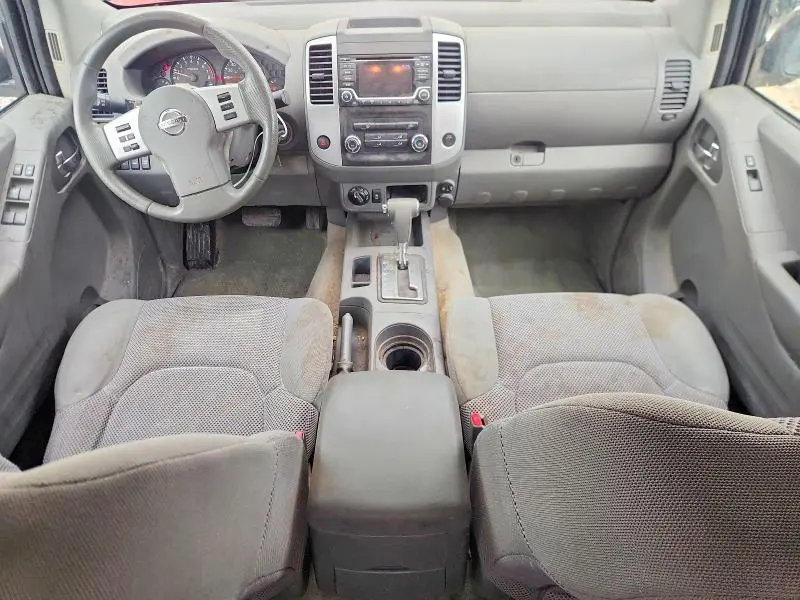 2017 NISSAN FRONTIER SV  