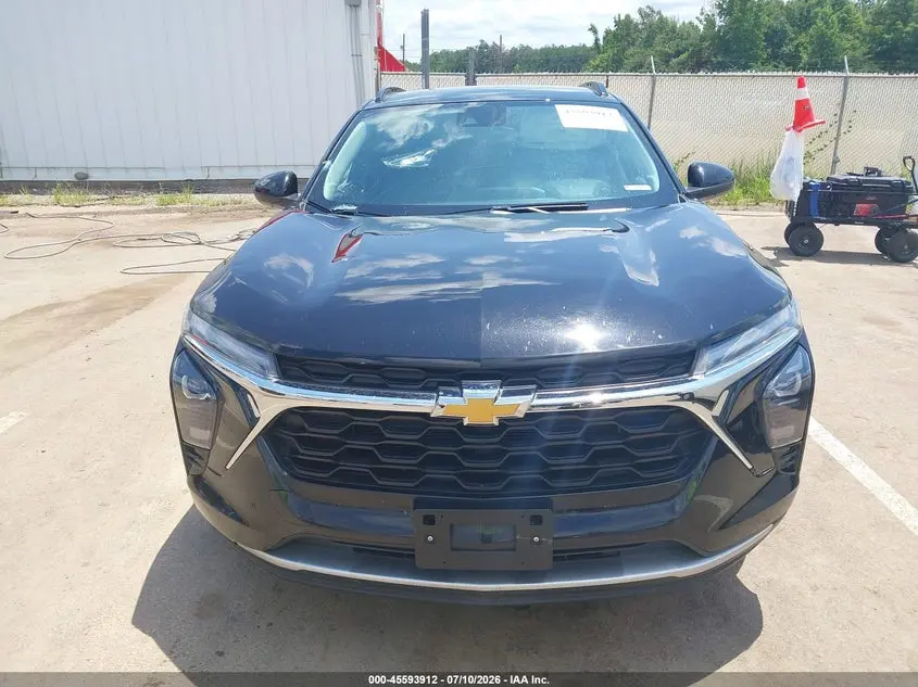 2024 CHEVROLET TRAX FWD LT